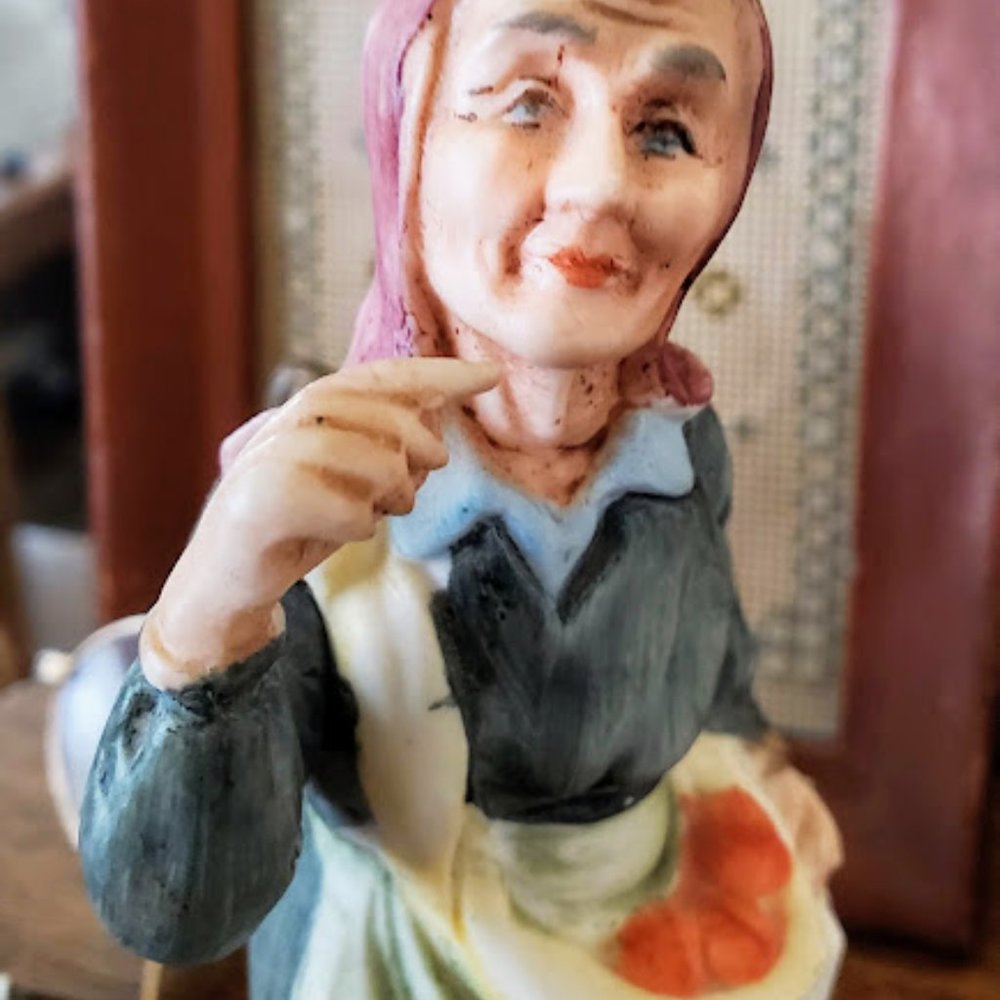 Ceramic figurine - Picture 2 of 11